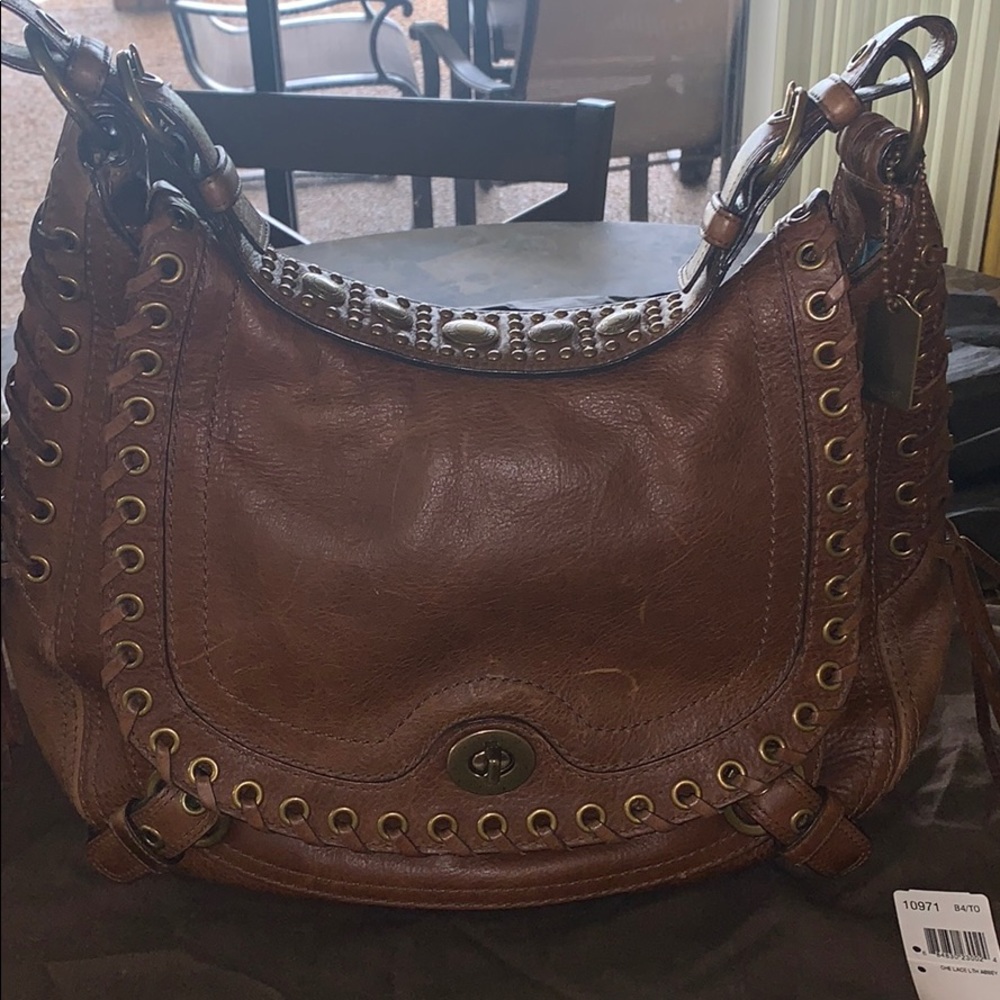 Coach Ltd edition Abbey hobo in distressed saddle